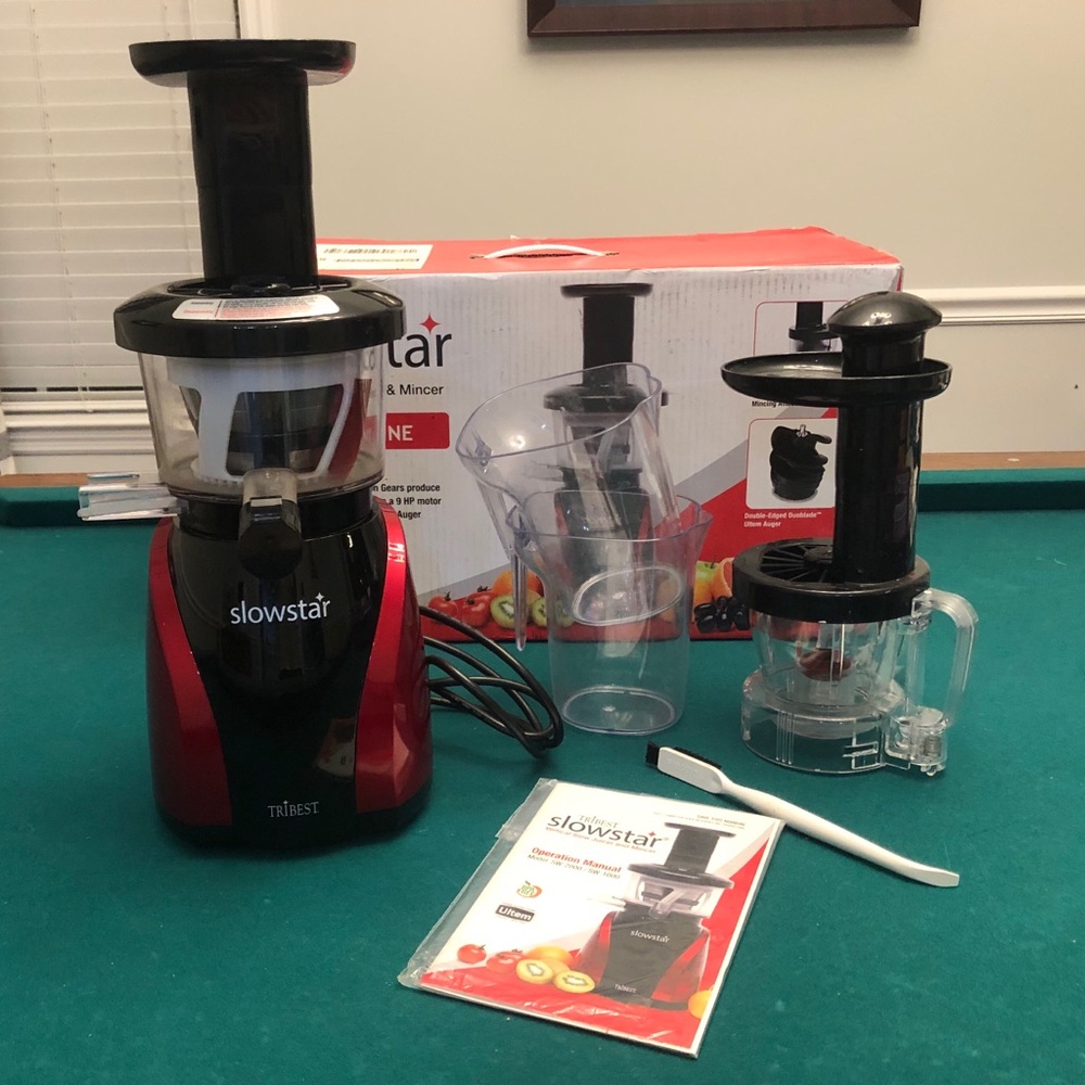 Tribest slow star sw-2000 vertical slow juicer and mincer
